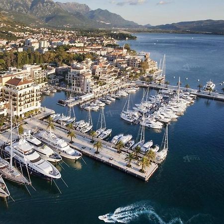 Boka Di Mare Apartment Тиват Екстериор снимка