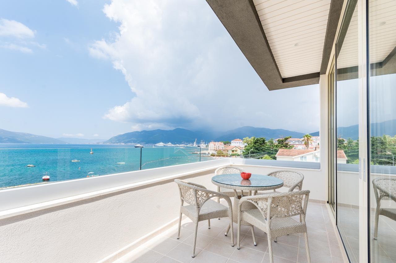 Boka Di Mare Apartment Тиват Екстериор снимка