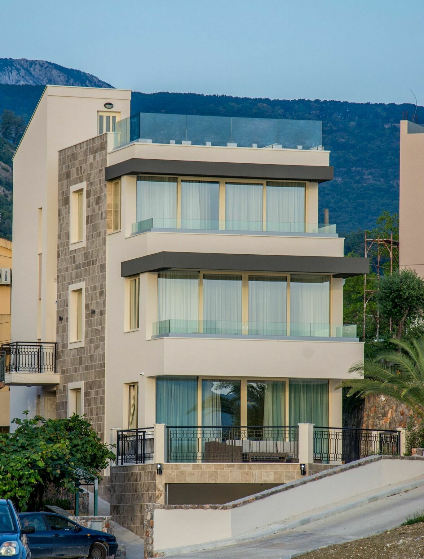 Boka Di Mare Apartment Тиват Екстериор снимка